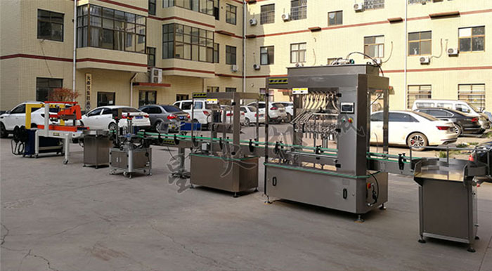 �Ͼ��ǻ��S��չʾ���ʴ�Һ�w���b�Cе�O��