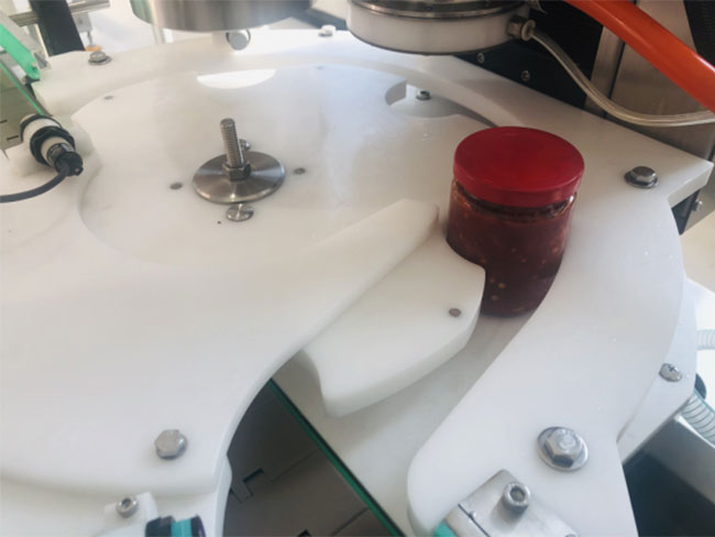 �Ͼ�ȫ�Ԅ�(d��ng)��ڙC(j��)е�O(sh��)�会(x��)��(ji��)չʾ