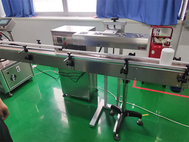 �ǻ��Ԅӷ�ڙC�O(sh��)��չʾ