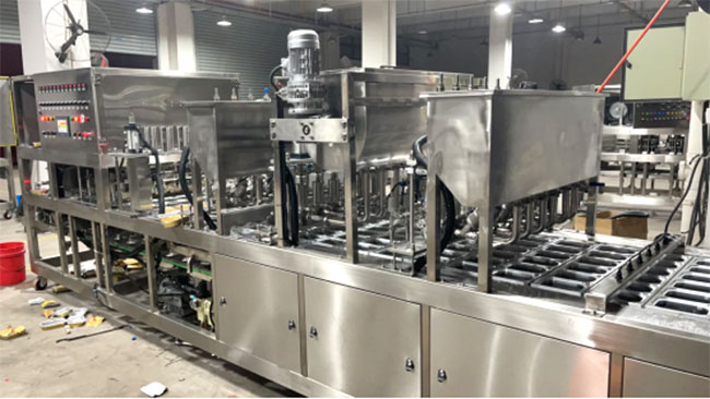 �ǻ𱭺��Ԅӹ��b��ڙC�O(sh��)��չʾ