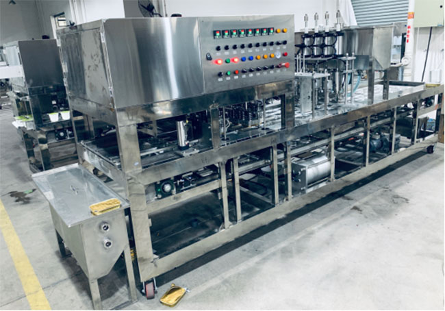 �ǻ��X���й��b��ڙC(j��)�O(sh��)��չʾ